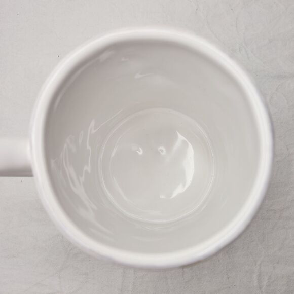 Vintage white bee mug - Picture 3 of 11
